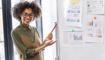 close-up-young-businesswoman (1)